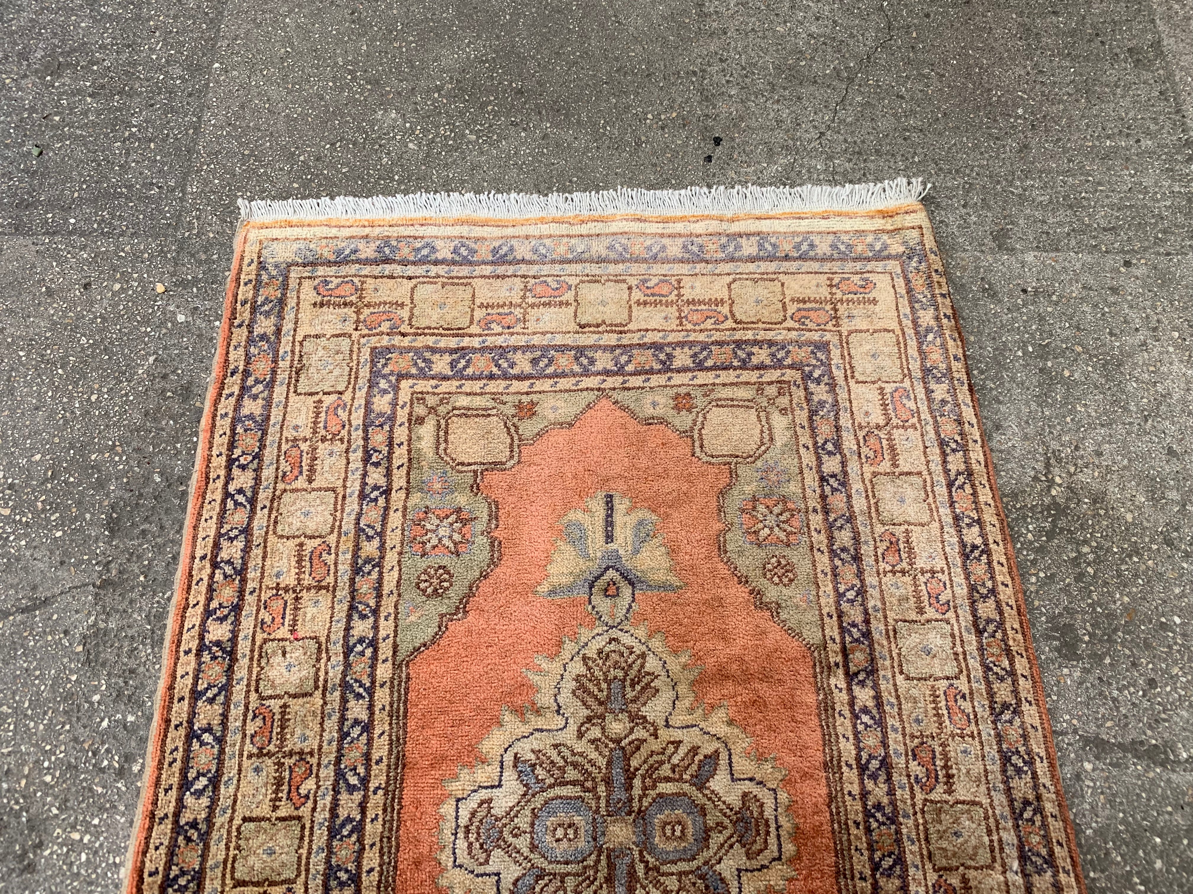 Small Turkish carpet, 2.1x3.5 ft, f425