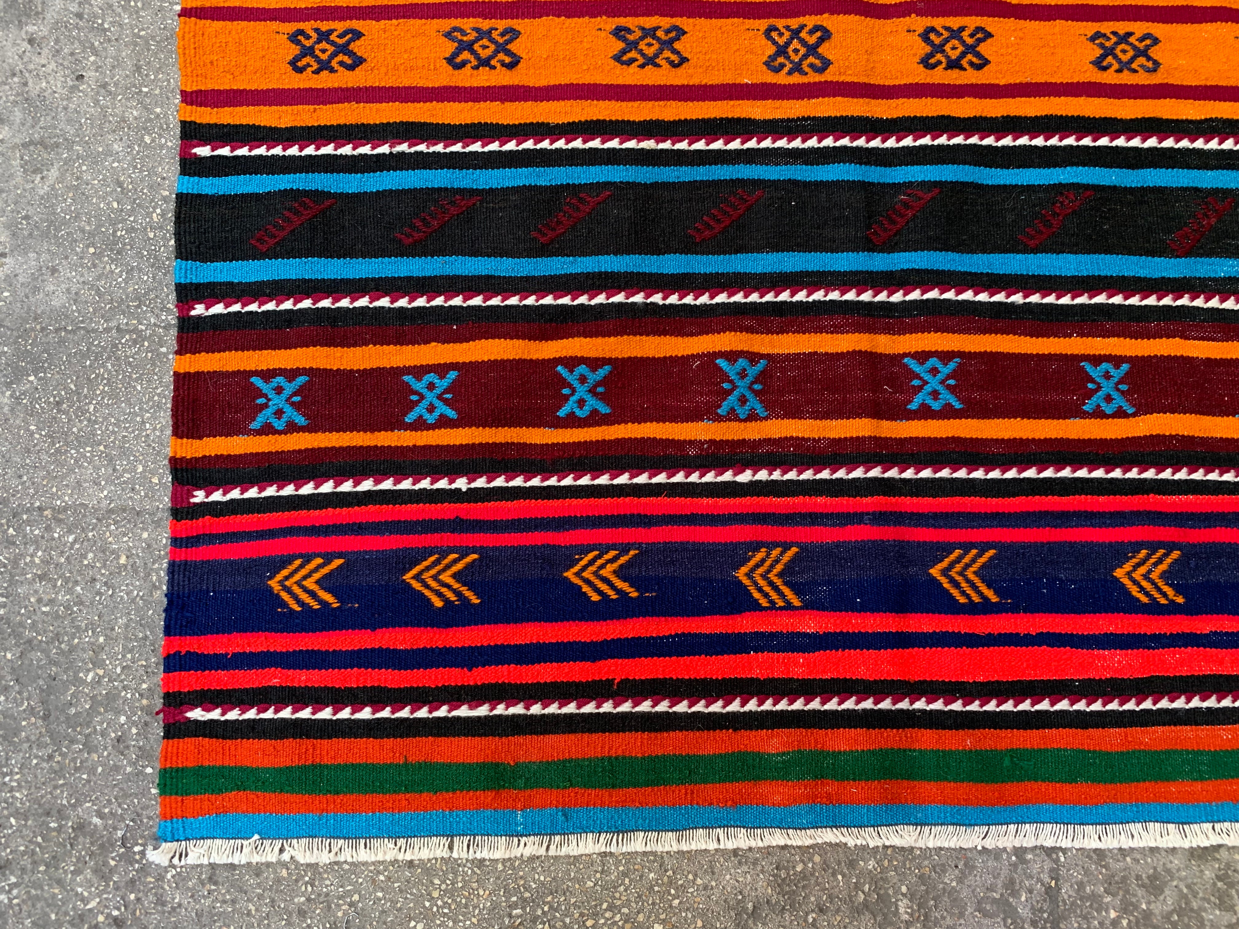 Vintage Embroidered Rug, 2.9x3.9 ft, KY712
