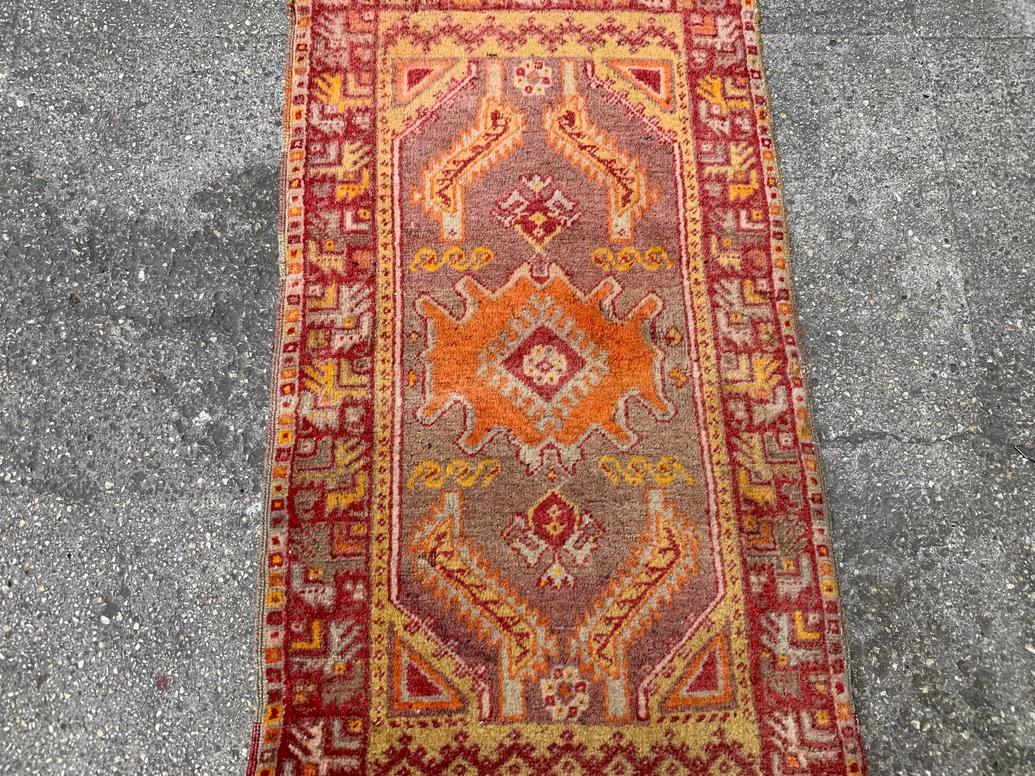 Vintage small rug, 1.7x2.11 ft, s780