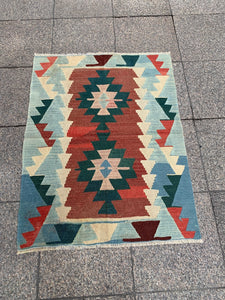 Vintage Kilim Rug U739