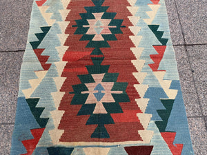 Vintage Kilim Rug U739