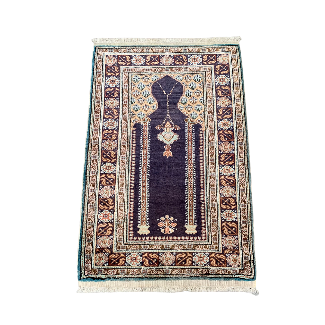 Small prayer rug, 2.1x3.5 ft,f424