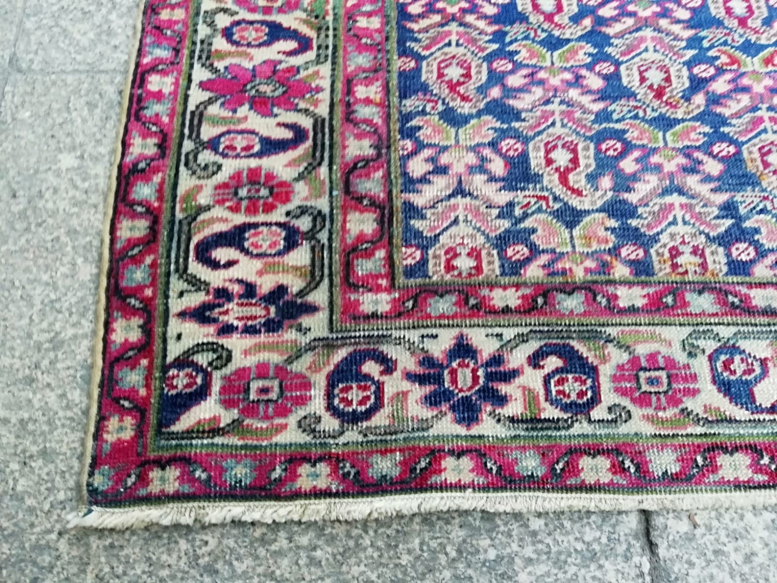 Oriental area rug, 2.11x4.3 ft, K592