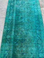 Load image into Gallery viewer, Green kilim runner, 1.11x9.8 ft, VP798
