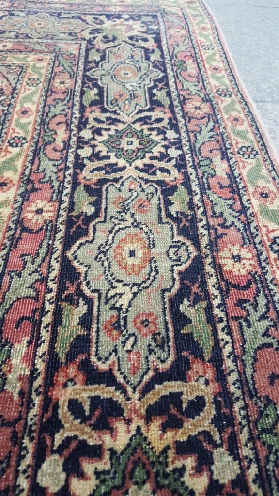 Oriental Turkish carpet, 5.4x8.2 ft, S898