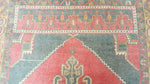 Load image into Gallery viewer, Authentic medallion rug, 3.5x5.5 ft, A909
