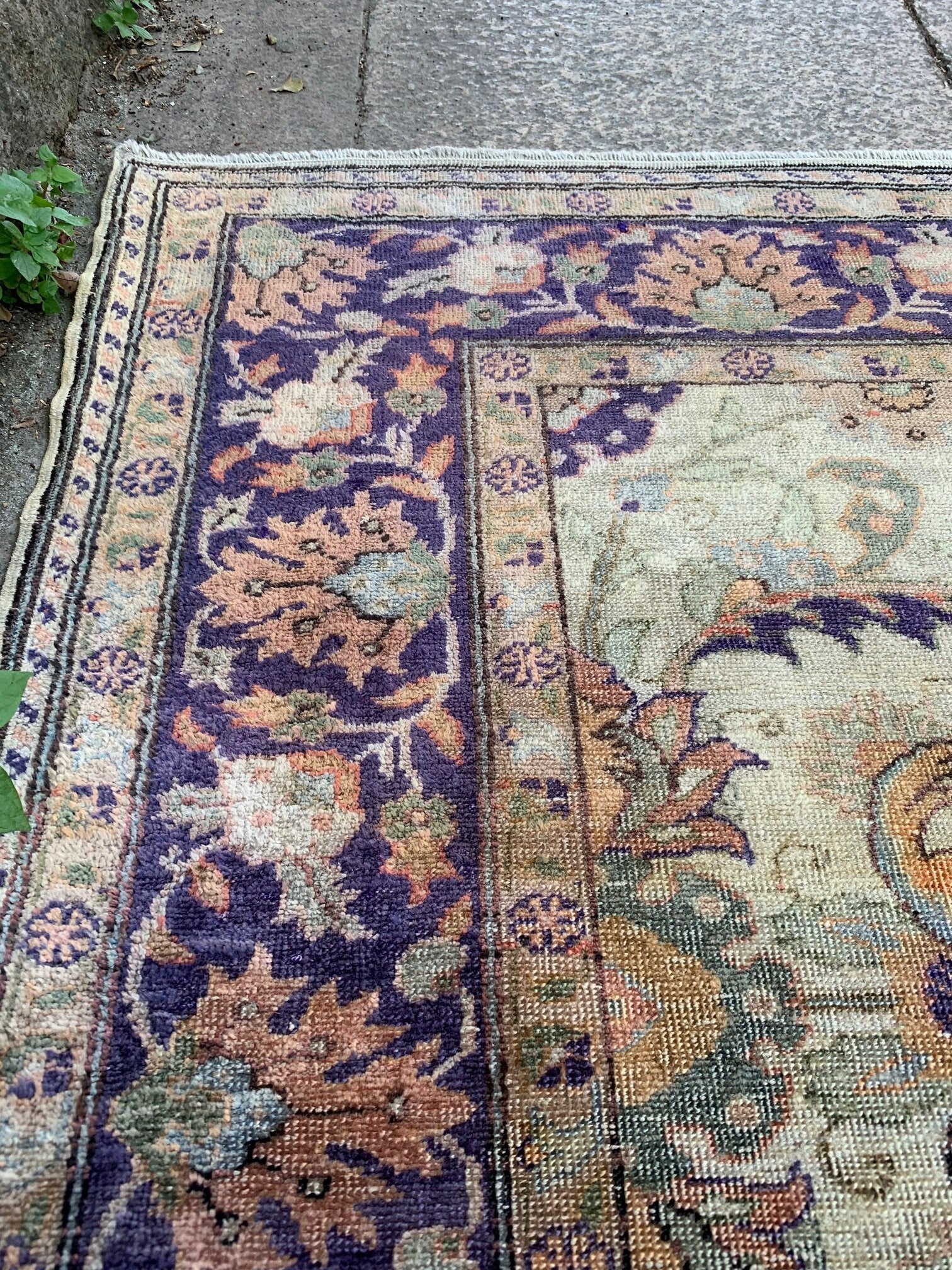 Vintage floral rug, 4x5.10 ft, F661