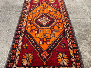 Small kilim rug, 1.7x3.1 ft, A811