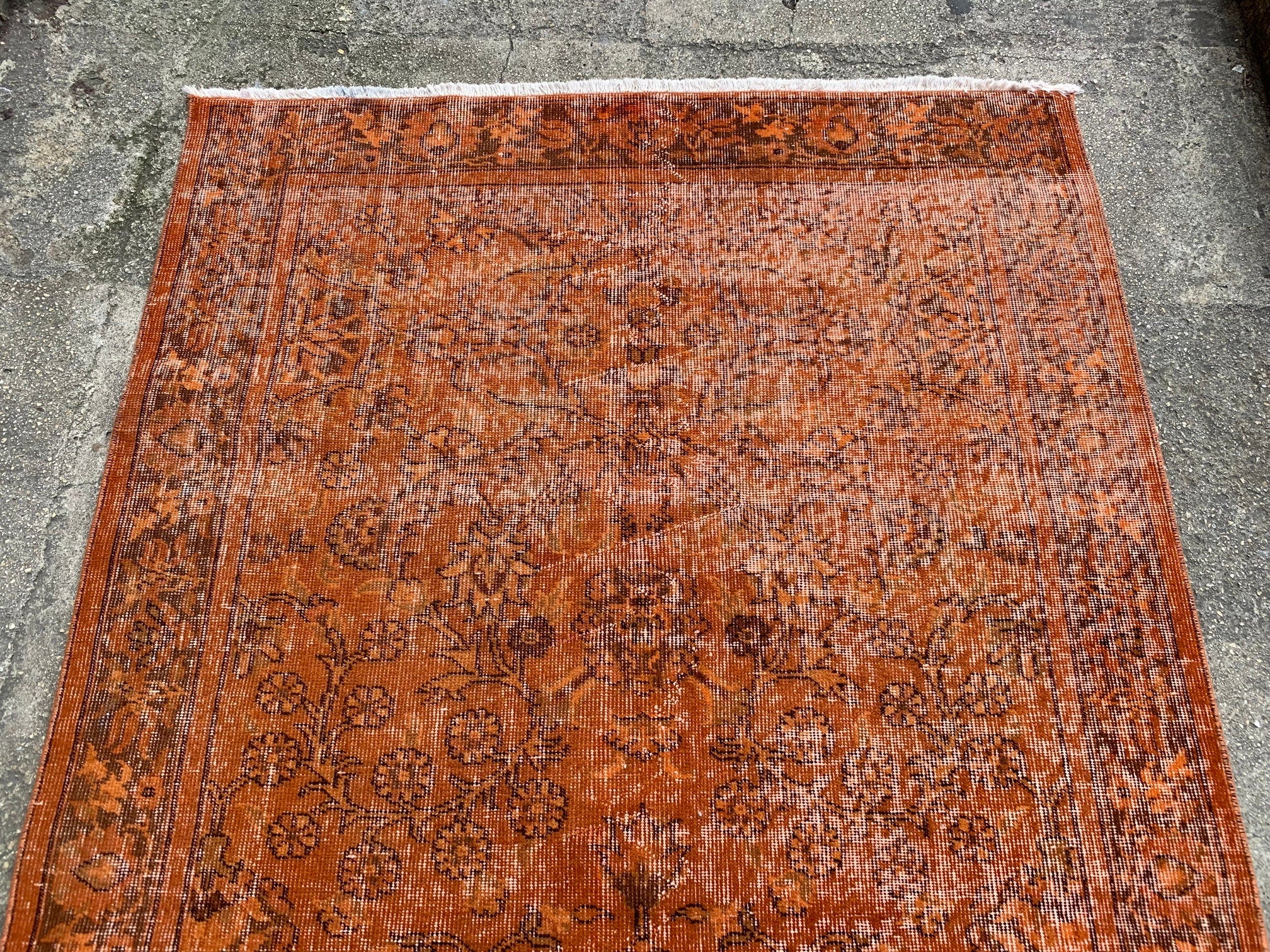 Faded area rug, 4.4x8 ft, B825