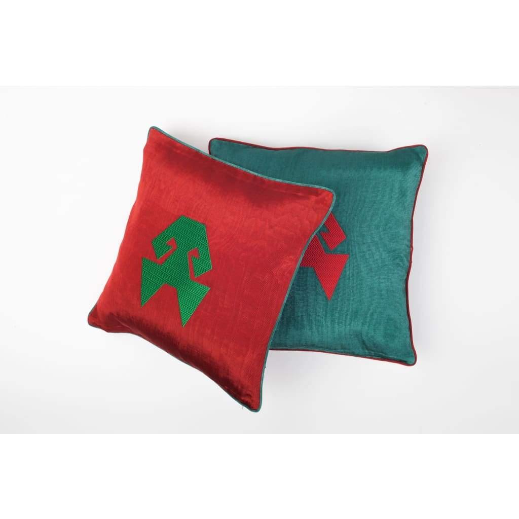 Kutnu Silk Pillow with Embroidery - HandsOnHips Red Authentic Silk Cushion - Yastk