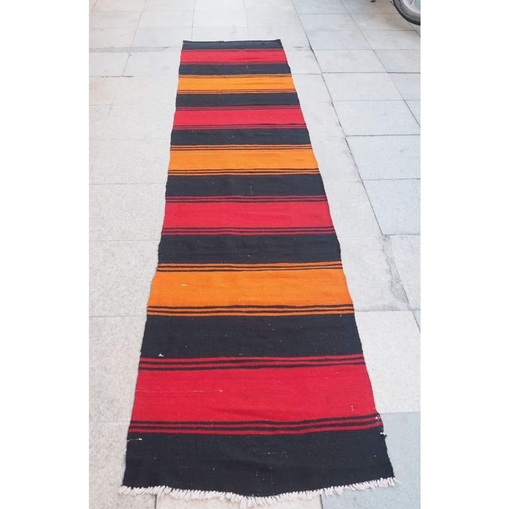 Vintage Kilim Rug no11 - Kilim & Hal