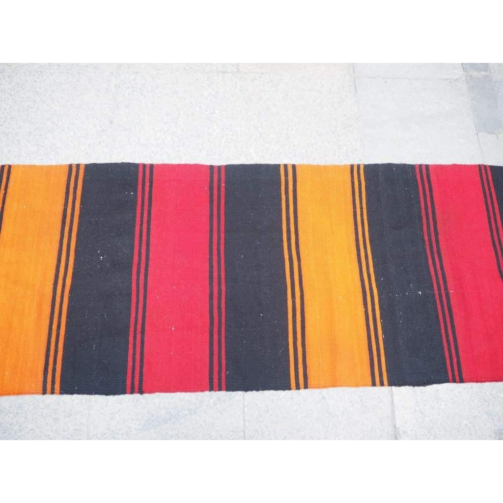 Vintage Kilim Rug no11 - Kilim & Hal